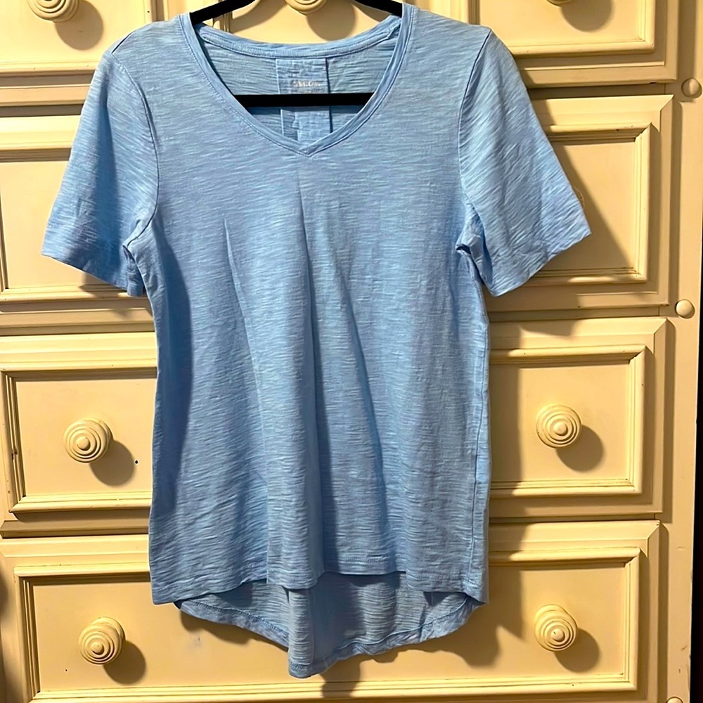 Euc Chico’s Ultimate Tee Short Sleeve.